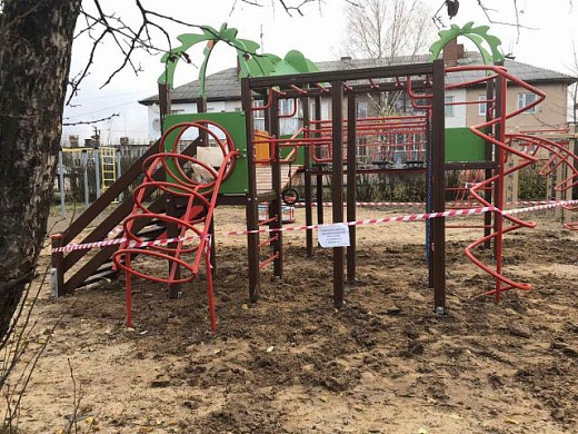 В Кукарино установили новую детскую площадку